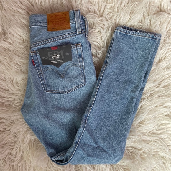 BRAND NEW levi’s 501 skinny jean - Picture 4 of 5